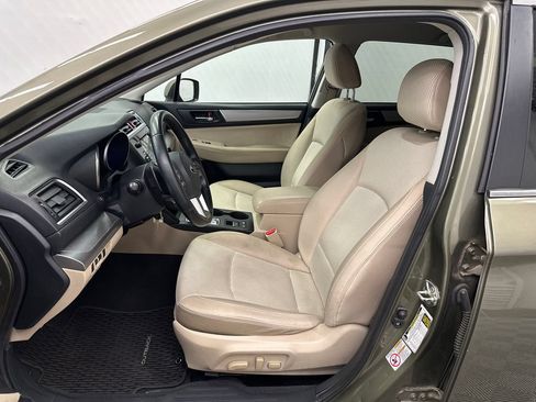 Used 2015 Subaru Outback 2.5i Premium AWD/4WD image 9