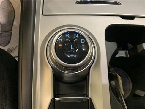 Used 2022 Ford Explorer XLT image 43