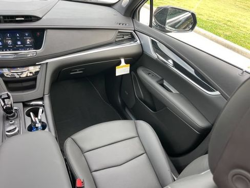 New 2026 Cadillac XT5 Premium Luxury w/ Driver Assist Package FWD image 40