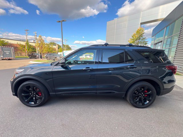 Used 2024 Ford Explorer ST w/ Equipment Group 401A AWD/4WD image 8