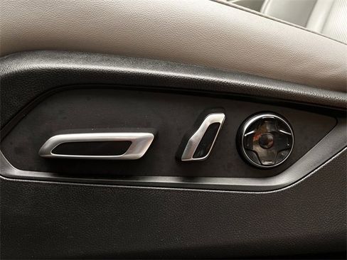 Certified 2024 Acura MDX SH-AWD w/ Technology Package image 27