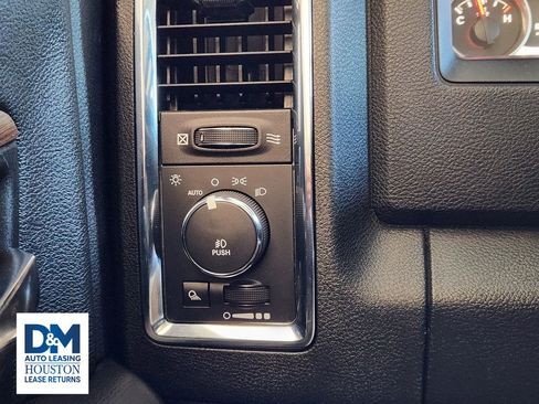 Used 2014 RAM 2500 Laramie w/ Convenience Group image 28