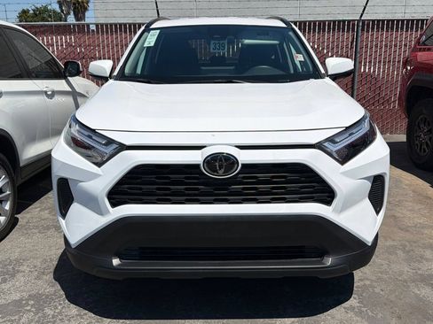 Used 2025 Toyota RAV4 XLE FWD image 3