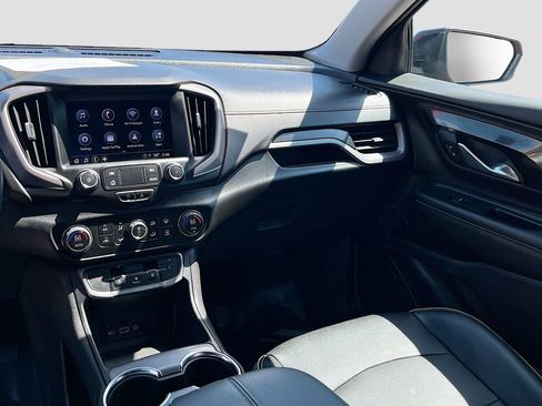 Used 2024 GMC Terrain AT4 w/ Tech Package image 22