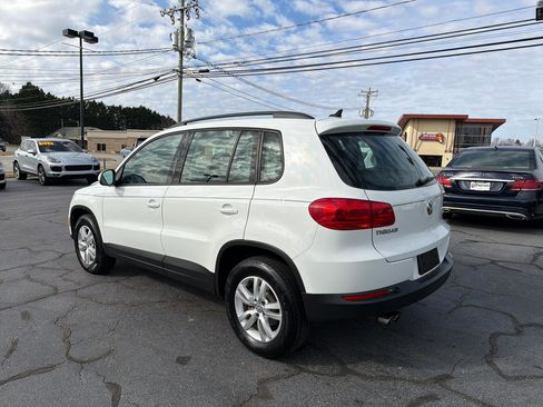 Used 2015 Volkswagen Tiguan S image 3