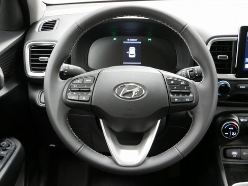New 2026 Hyundai Venue SEL image 15