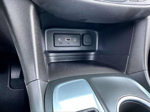 Used 2021 Chevrolet Equinox LT FWD image 31