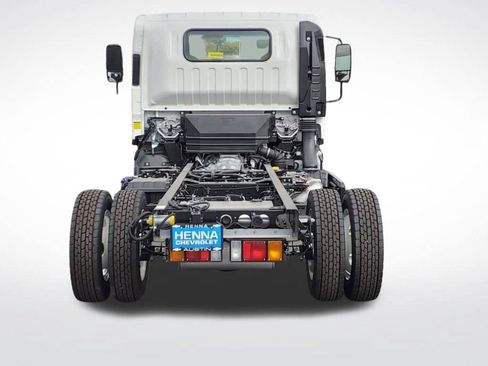 New 2025 Chevrolet Low Cab Forward 5500 XD RWD image 5