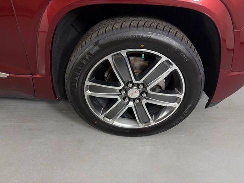 Used 2017 GMC Acadia Denali w/ Technology Package image 10