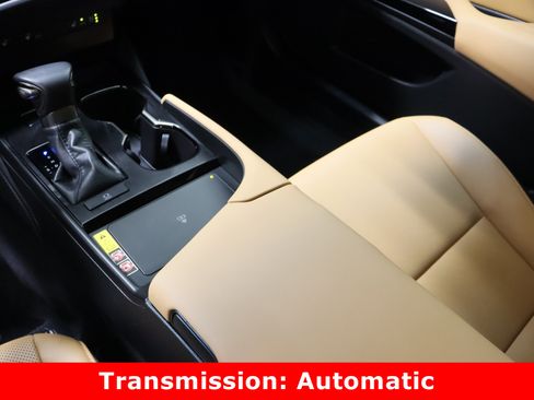 Used 2025 Lexus ES 350 w/ Premium Package image 17