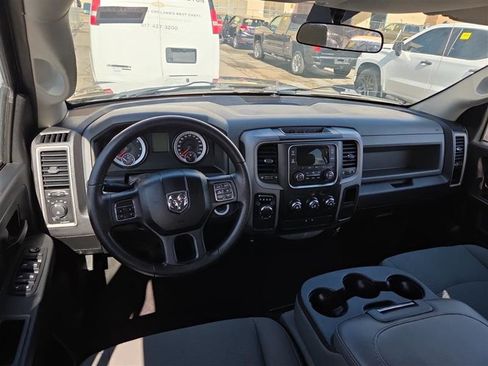 Used 2015 RAM 1500 Express RWD image 8