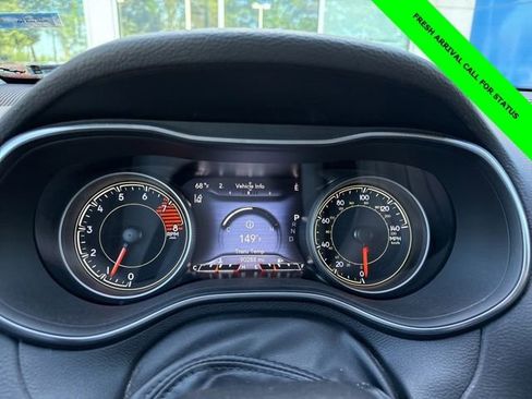 Used 2021 Jeep Cherokee Latitude Lux w/ Comfort/Convenience Group AWD/4WD image 17