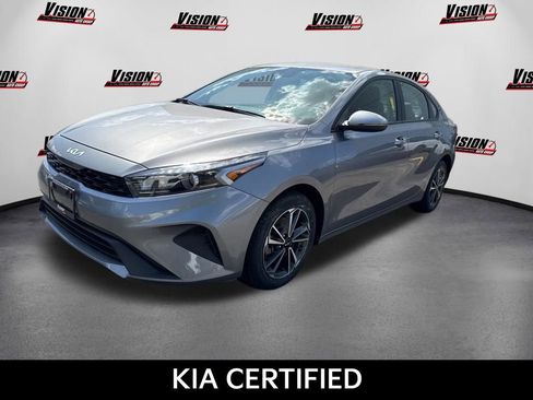 Certified 2023 Kia Forte LXS w/ LXS Technology Package FWD image 1