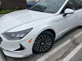 Certified 2022 Hyundai Sonata SEL image 2