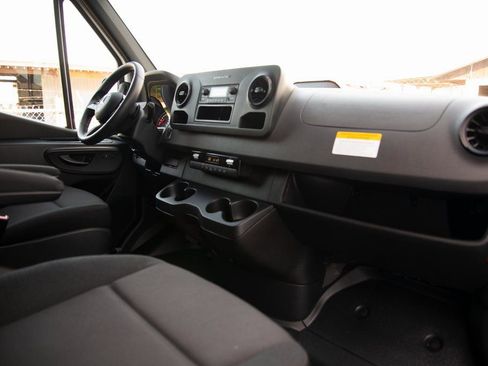 New 2025 Mercedes-Benz Sprinter 144 Cargo image 14