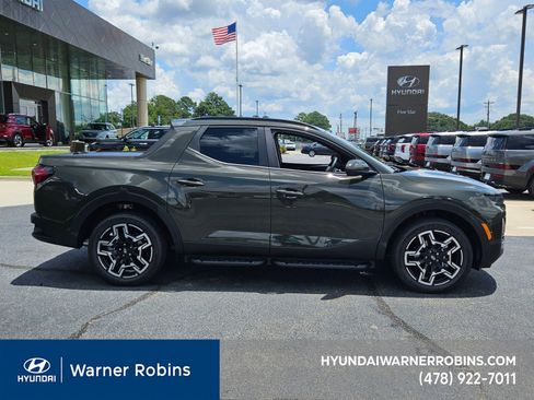 New 2025 Hyundai Santa Cruz Limited image 14