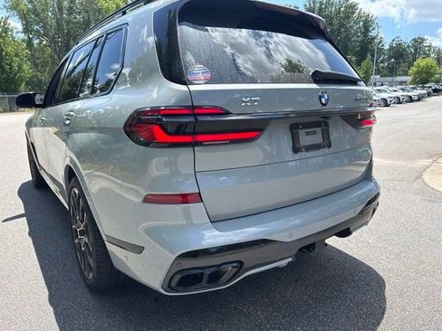 Used 2025 BMW X7 M60i AWD/4WD image 15