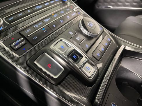 Certified 2023 Hyundai Santa Fe Limited FWD image 24