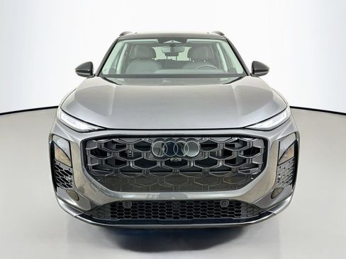 New 2026 Audi Q3 quattro 2.0T AWD/4WD image 2