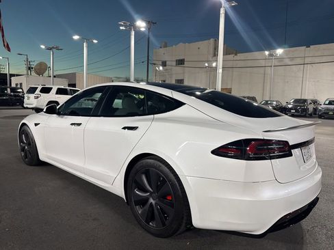 Used 2023 Tesla Model S Plaid image 7