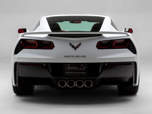 Used 2018 Chevrolet Corvette Stingray Coupe w/ 2LT Preferred Equipment Group image 5