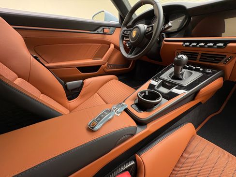 Used 2024 Porsche 911 GT3 RS RWD image 9