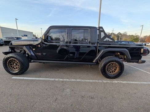 Used 2021 Jeep Gladiator Mojave image 2