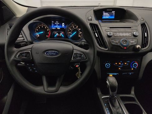 Used 2017 Ford Escape S FWD image 22