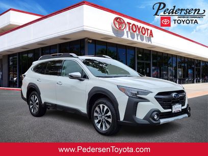 Used 2025 Subaru Outback Touring XT w/ Tech Package 2