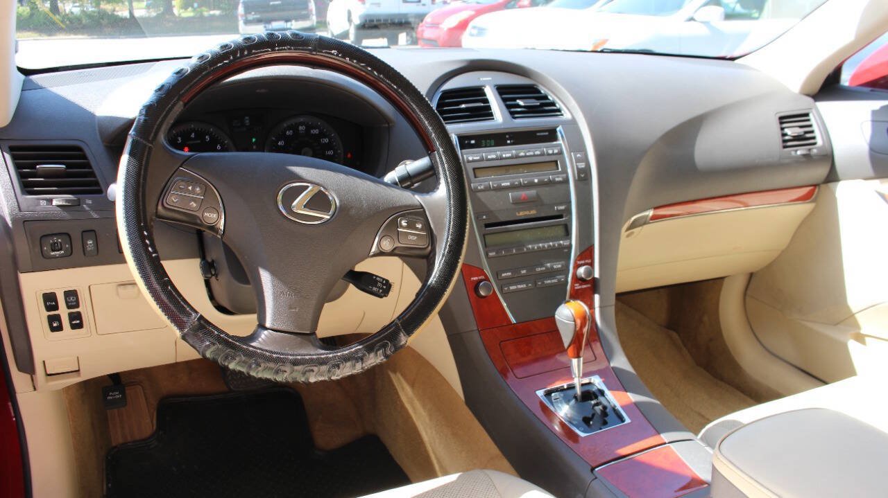Used 2011 Lexus ES 350 FWD image 11