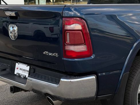 Used 2022 RAM 1500 Laramie AWD/4WD image 46