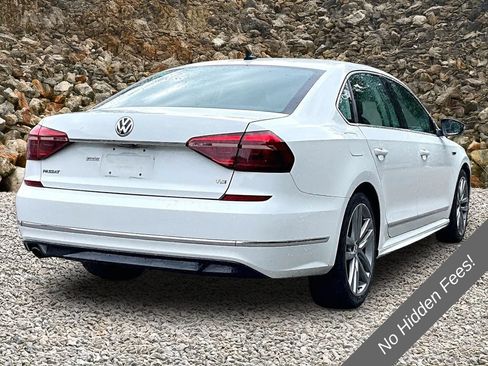Used 2017 Volkswagen Passat 1.8T R-Line FWD image 2