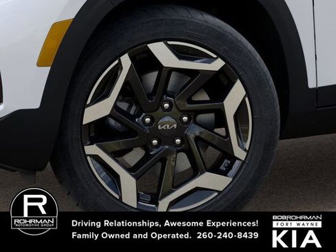 New 2026 Kia Seltos SX image 10