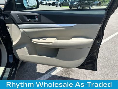 Used 2012 Subaru Outback 2.5i Premium AWD/4WD image 18