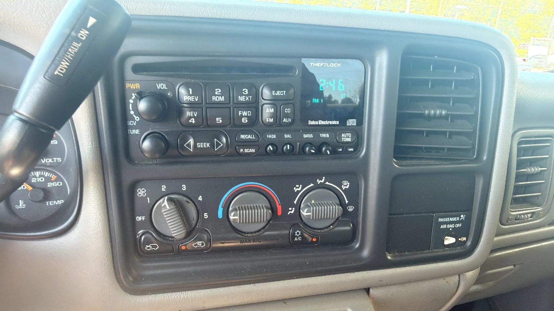 Used 2000 Chevrolet Silverado 1500 LS RWD image 15