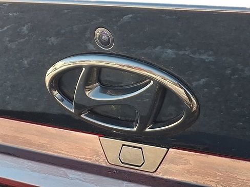 Used 2022 Hyundai Elantra SEL w/ Cargo Package image 32