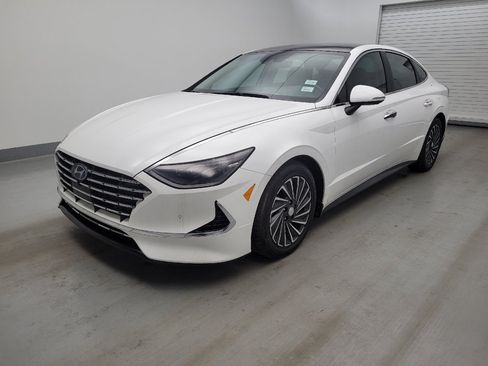 Used 2021 Hyundai Sonata Limited FWD image 2