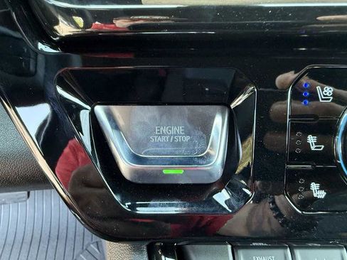 New 2025 GMC Sierra 2500 AT4 w/ AT4 Premium Plus Package image 8