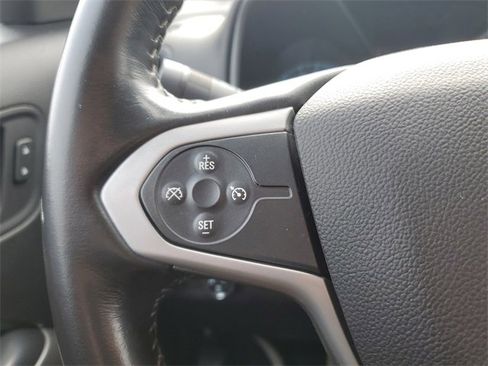 Used 2018 Chevrolet Colorado LT w/ LT Convenience Package image 22