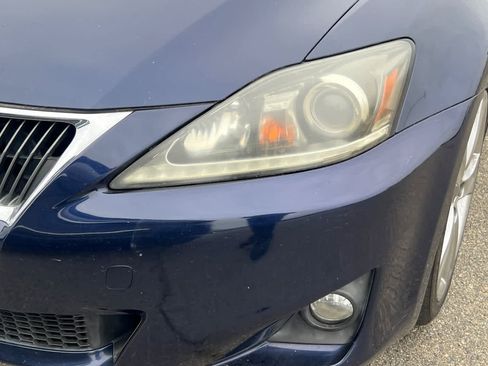 Used 2011 Lexus IS 250 w/ Premium Pkg Value Edition RWD image 11
