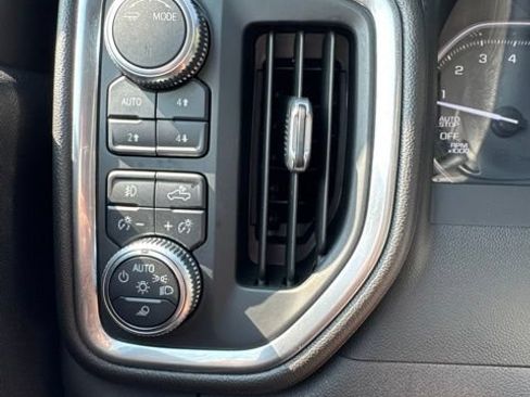 Used 2020 GMC Sierra 1500 SLT w/ SLT Premium Plus Package AWD/4WD image 19