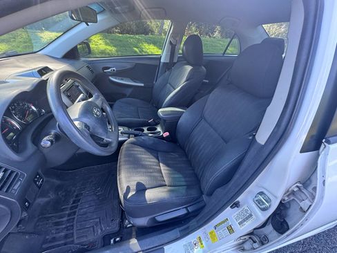 Used 2013 Toyota Corolla S FWD image 18