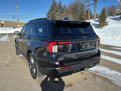 New 2026 Ford Explorer ST-Line w/ ST-Line Street Pack