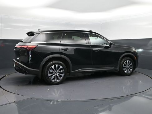 Used 2023 INFINITI QX60 Pure image 8