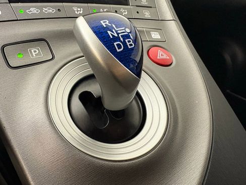 Used 2015 Toyota Prius Two image 29