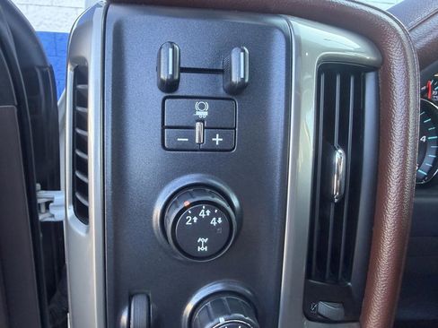 Used 2016 Chevrolet Silverado 3500 High Country w/ Duramax Plus Package image 10