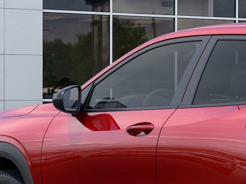 New 2026 Chevrolet Trax RS w/ Driver Confidence Package image 12