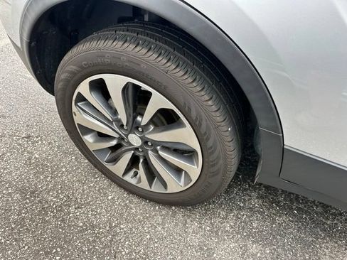 Certified 2022 Buick Encore Preferred w/ Safety Package FWD image 9