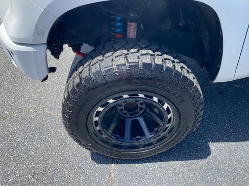 Used 2021 Toyota Tundra SR5 w/ TRD Sport Plus Package RWD image 20