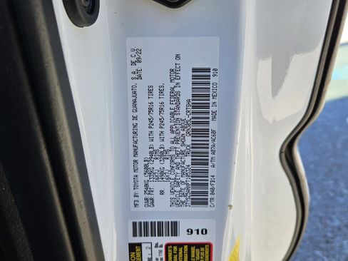 Used 2023 Toyota Tacoma SR image 7